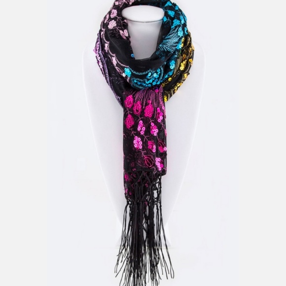 Scarf - Sequins Peacock Fringe Lace Multi - Picture 3 of 4